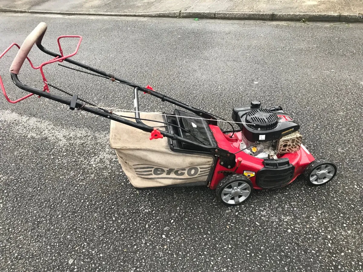 Self drive lawnmower for sale - Image 4