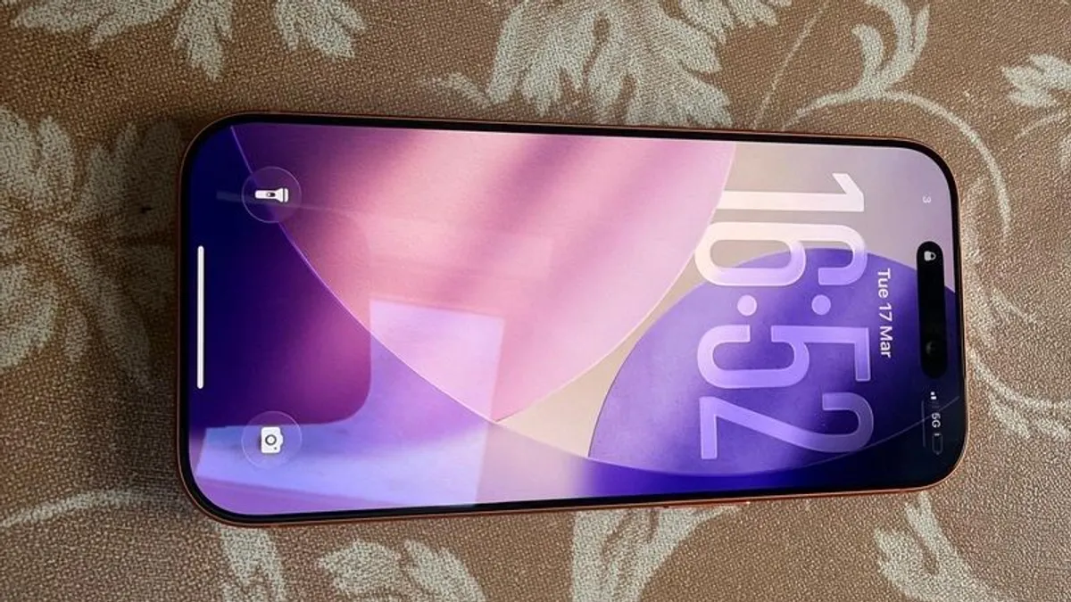 iphone 17 pro - Image 2