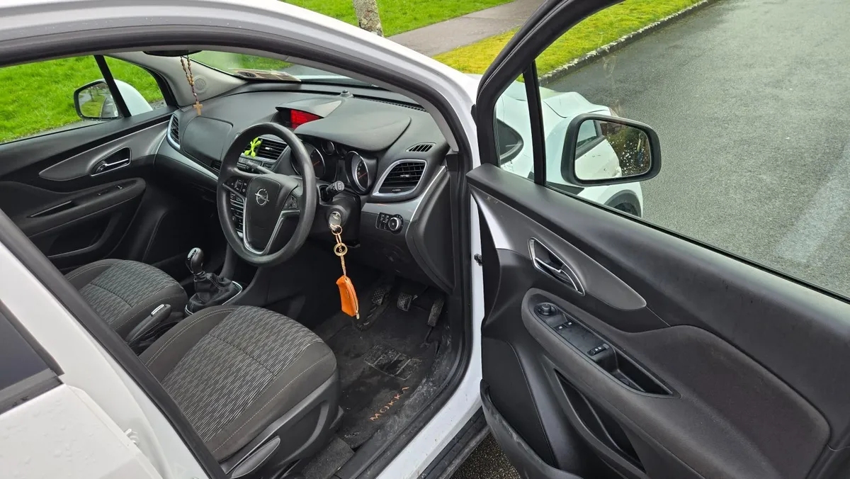2014 Opel Mokka - Image 2