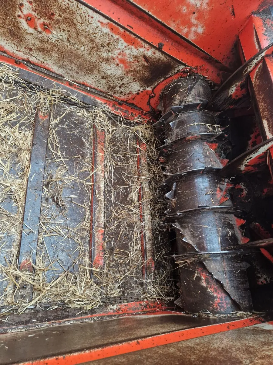 Kuhn primor 3560 Straw blower - Image 4