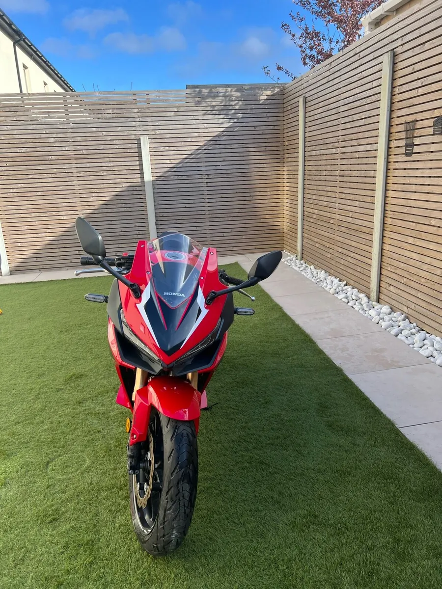 Honda CBR 500R - Image 1