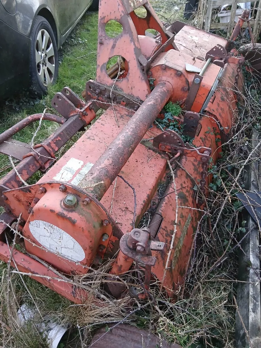 Farm machinery - Image 3