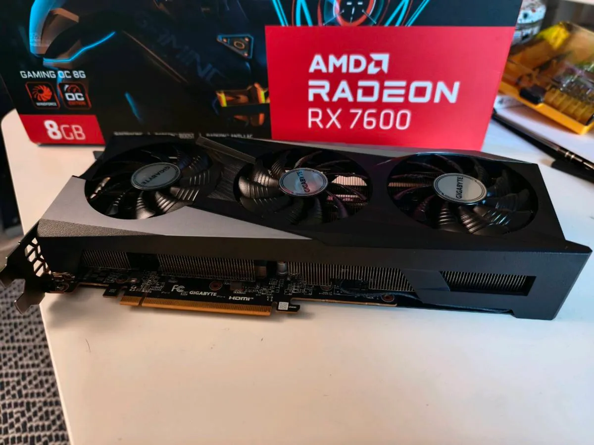 MINT AMD Radeon RX 7600 GAMING OC 8GB + Warranty - Image 4
