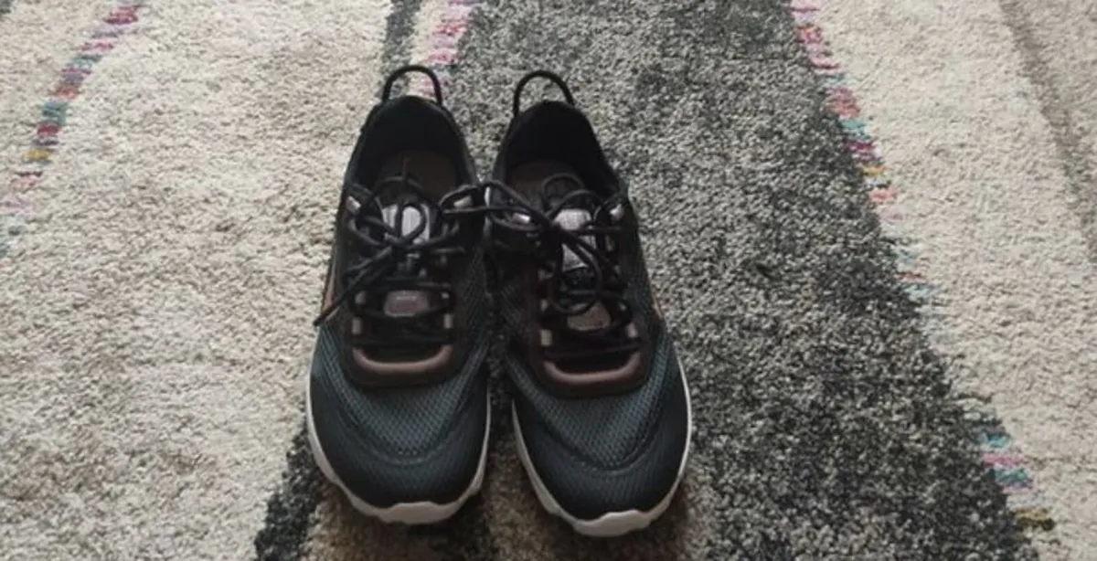 Brand New Nike Shoes UK5.5 - Image 3