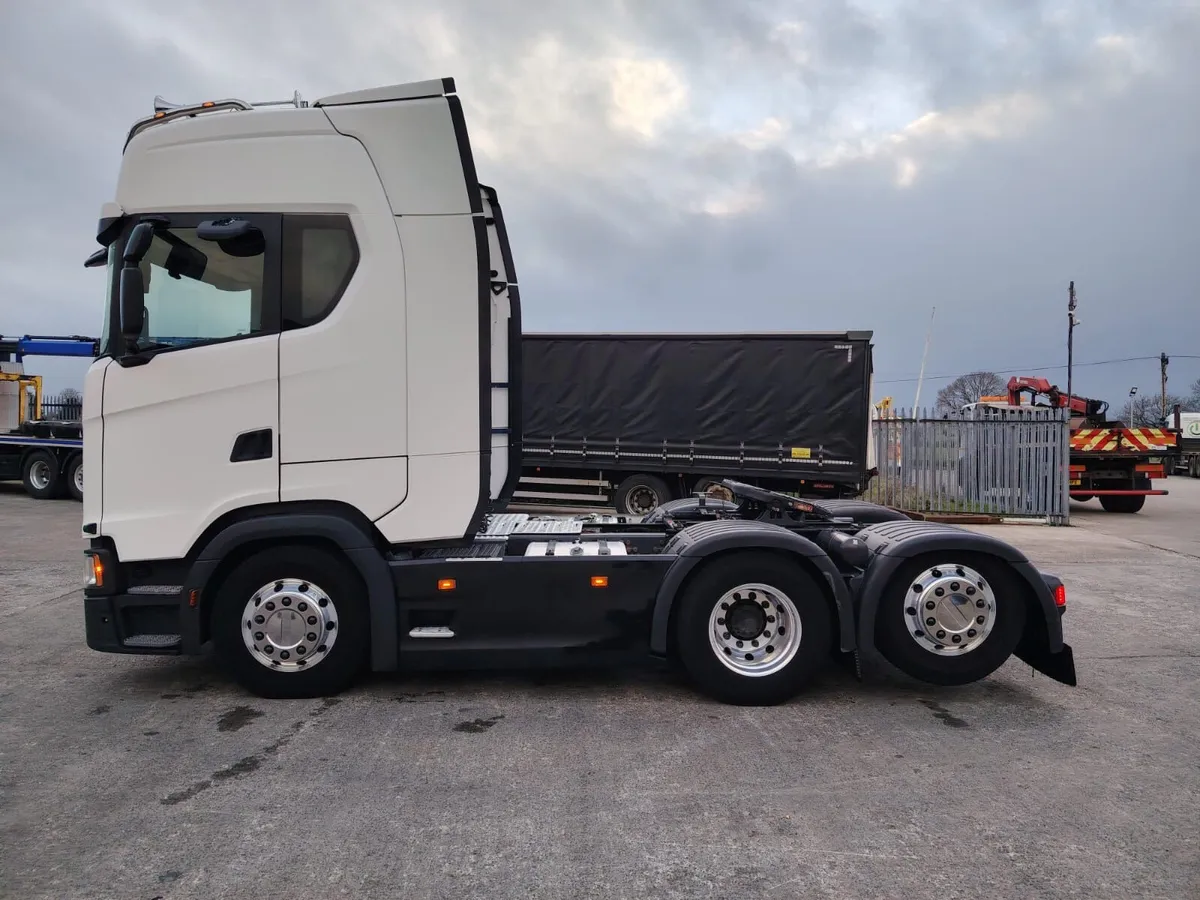 2018 Scania S500 Rear Lift Sliding fifth wheel - Image 4