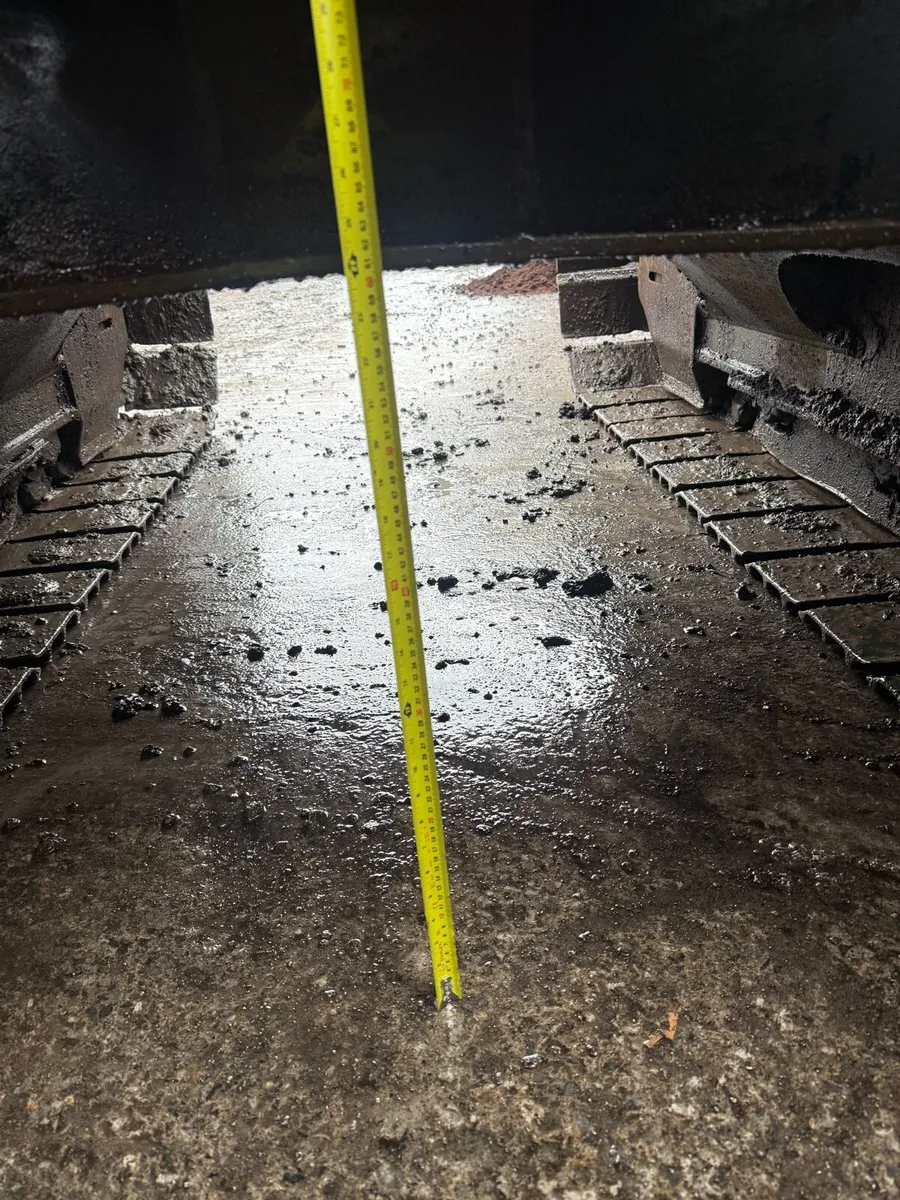 Hitachi ex120-5 (trade in welcome) - Image 3