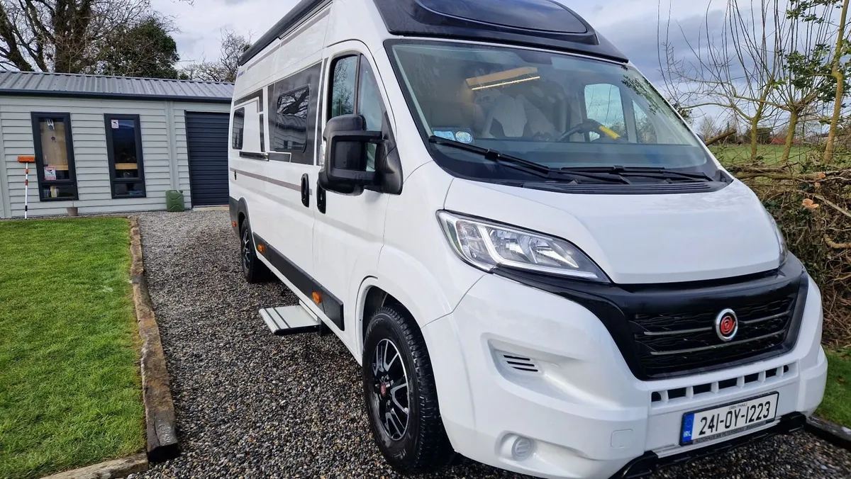 Eura Mobil 635 EB - Image 1