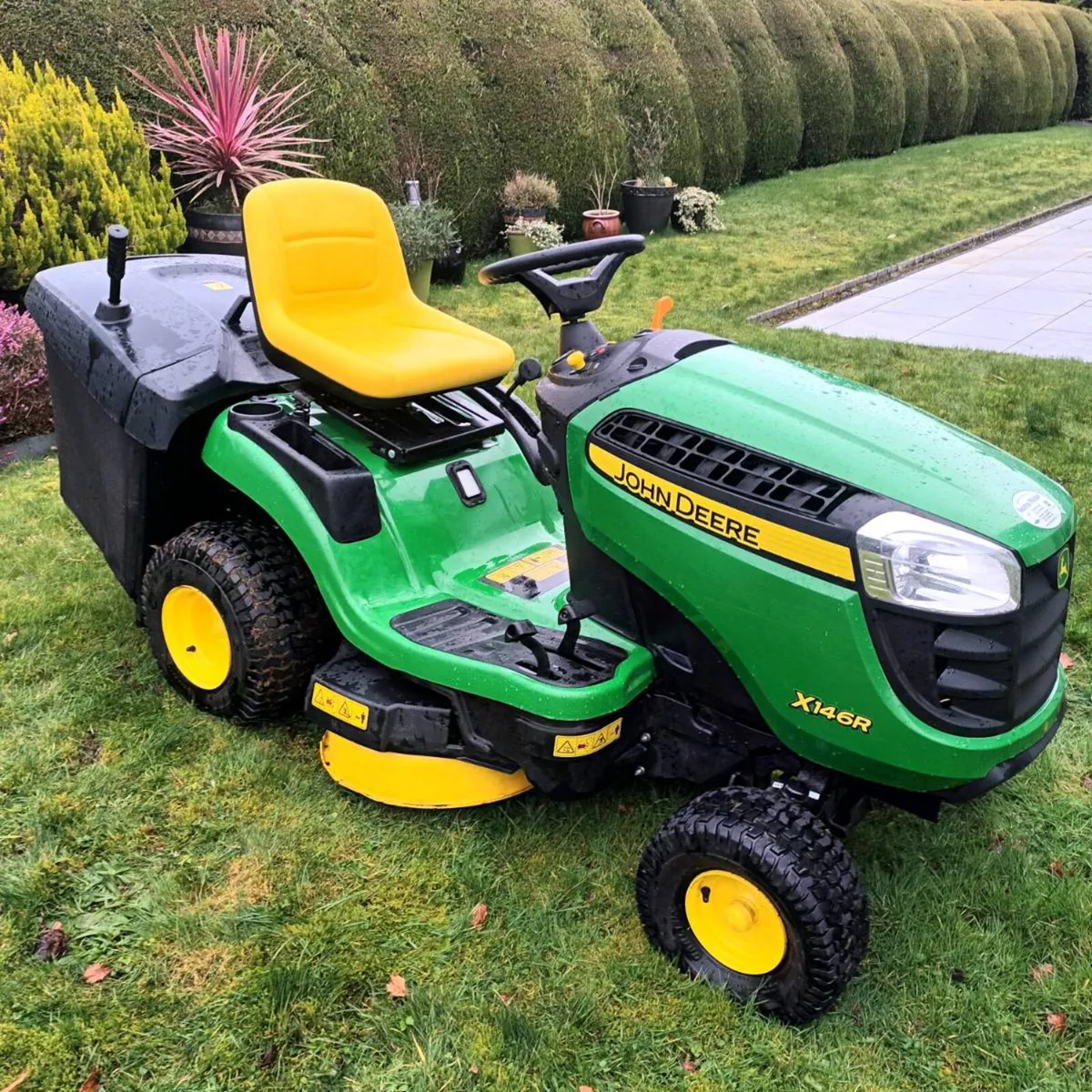 Lawn mower ride - Image 2