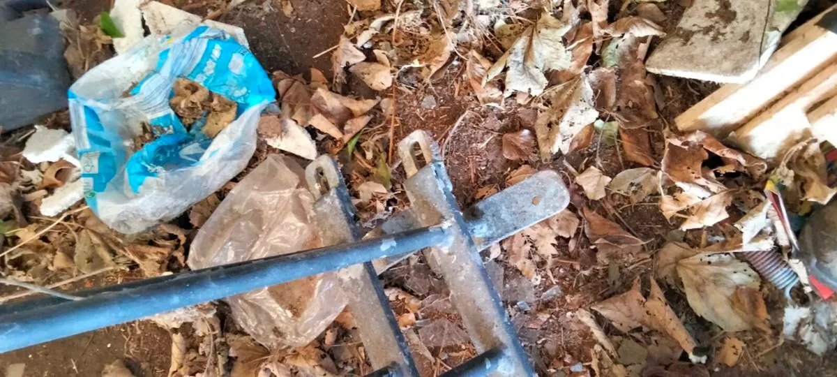 Steel railing very good condition - Image 2