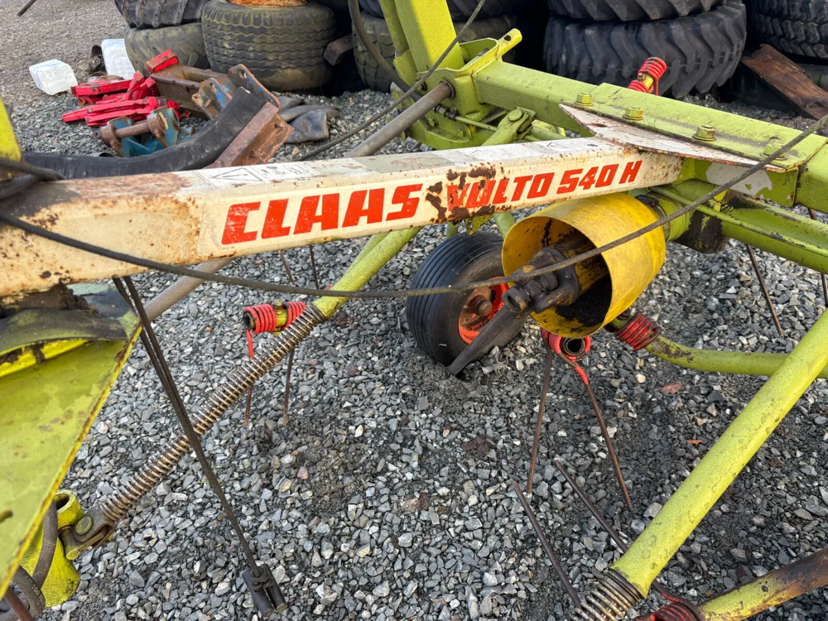 Class 6 rotor tedder - Image 1