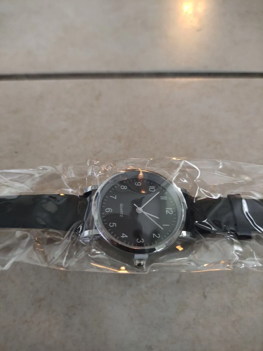 Brand New Black Women Digital - Leather Strap - Image 3