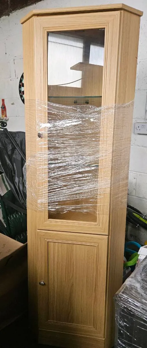 Free cabinet
