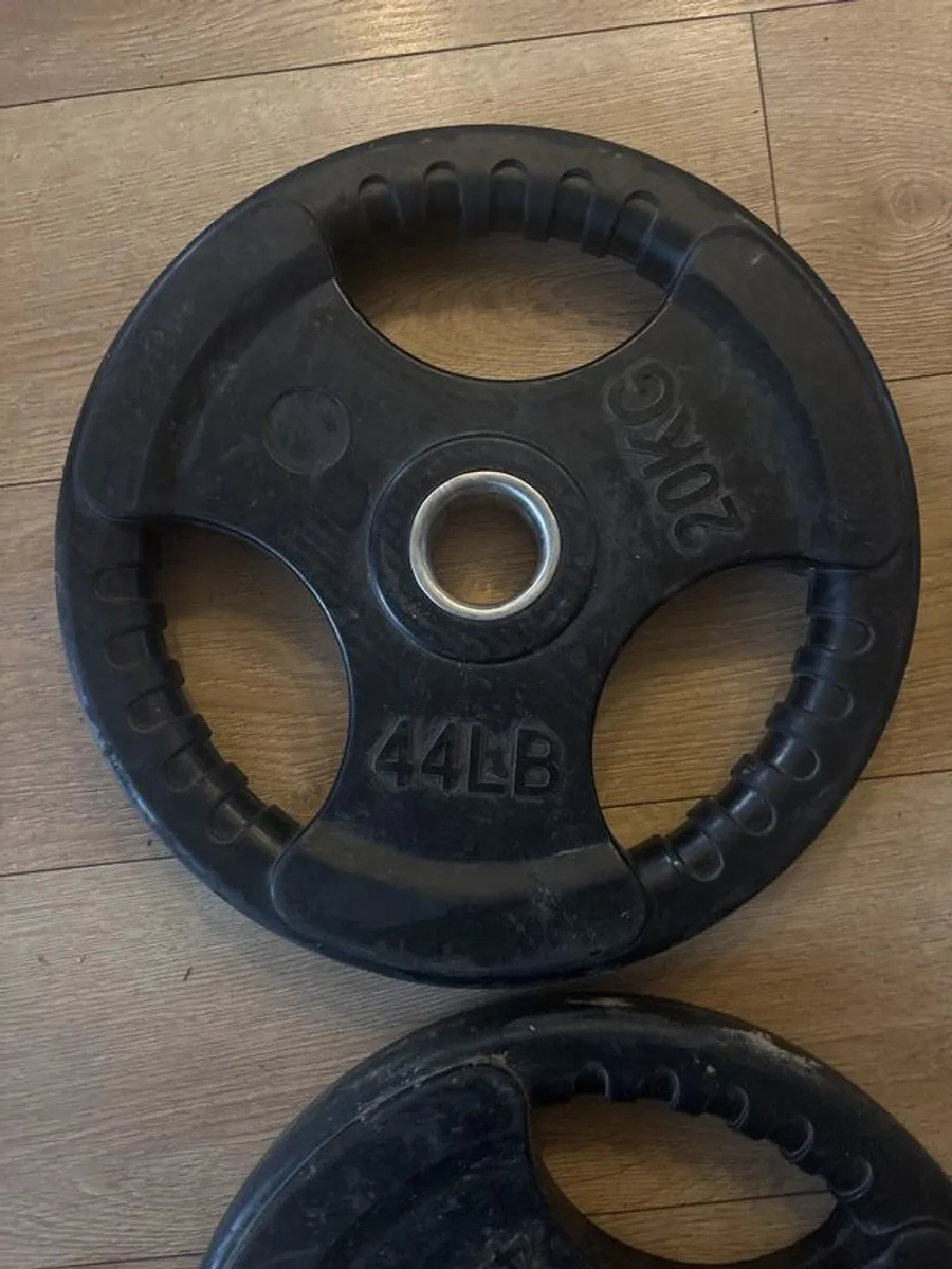 2 x 20 kg and 2 x 10 kg plates - Image 2