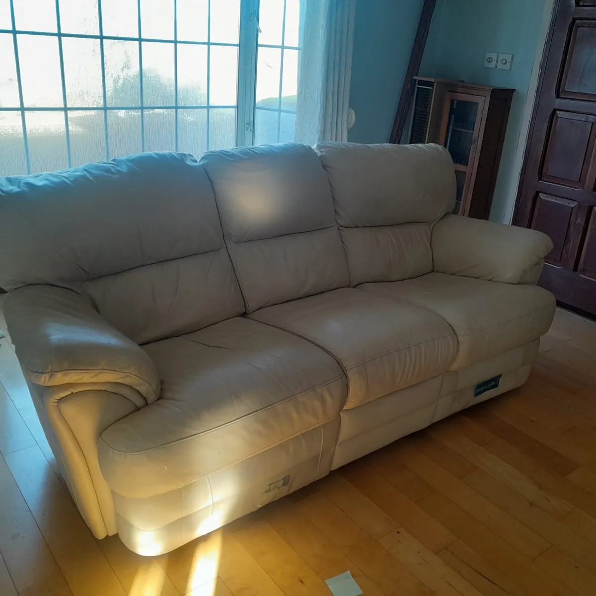 Suite of furniture - Image 4