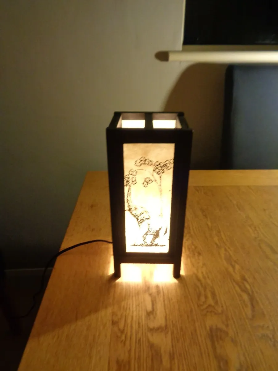 Square Elephant Lamp for Sale - Image 2