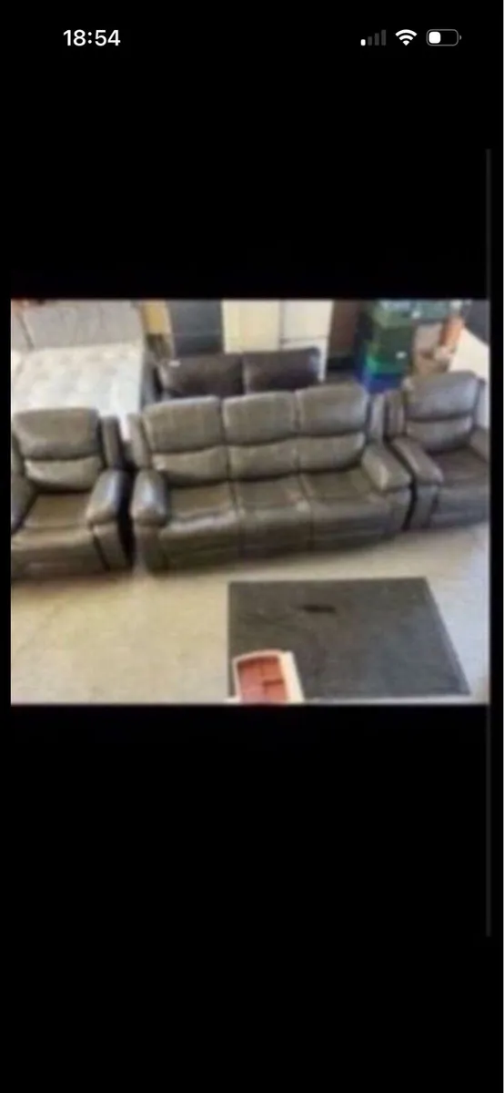 Brand new recliner leather suites 3 colours - Image 2