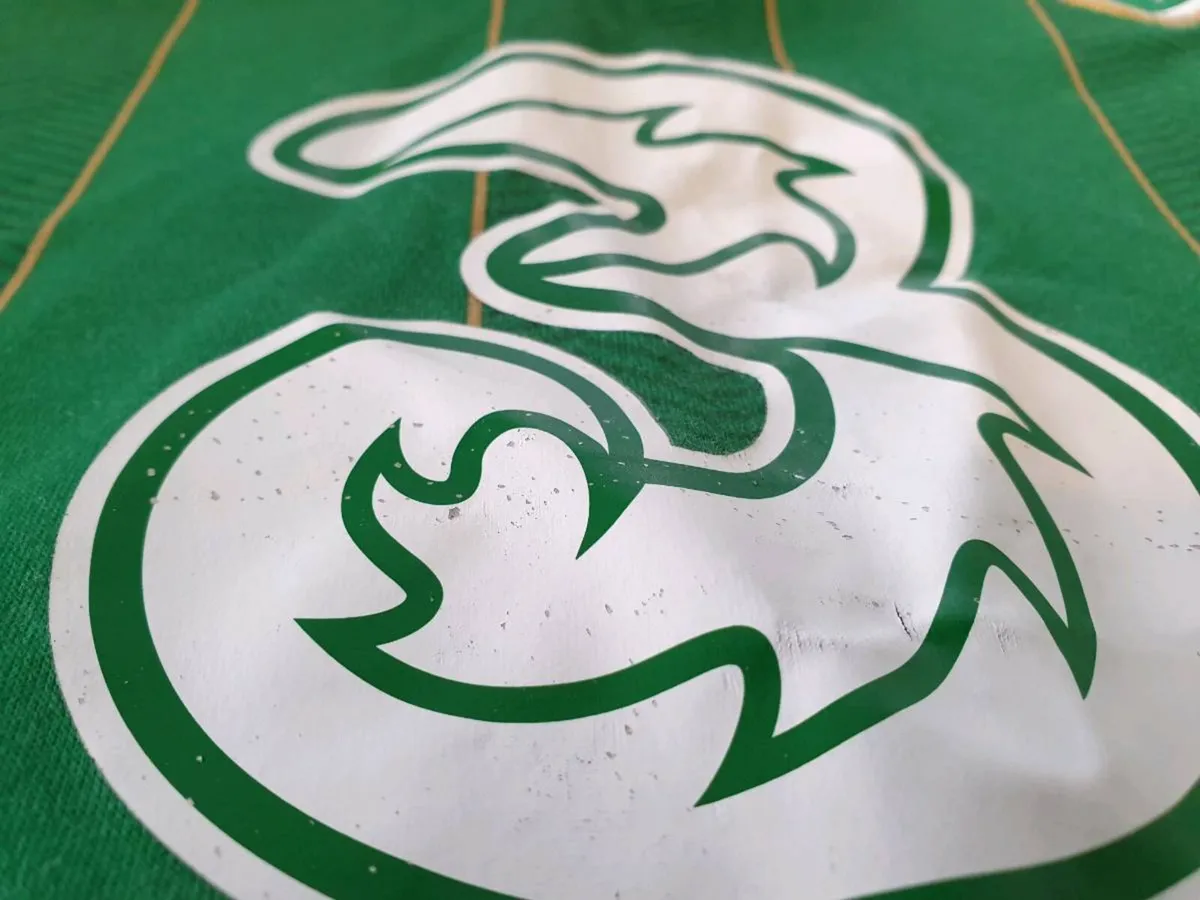 Ireland Football Home Jersey 2011 to 2012 Small - Image 3