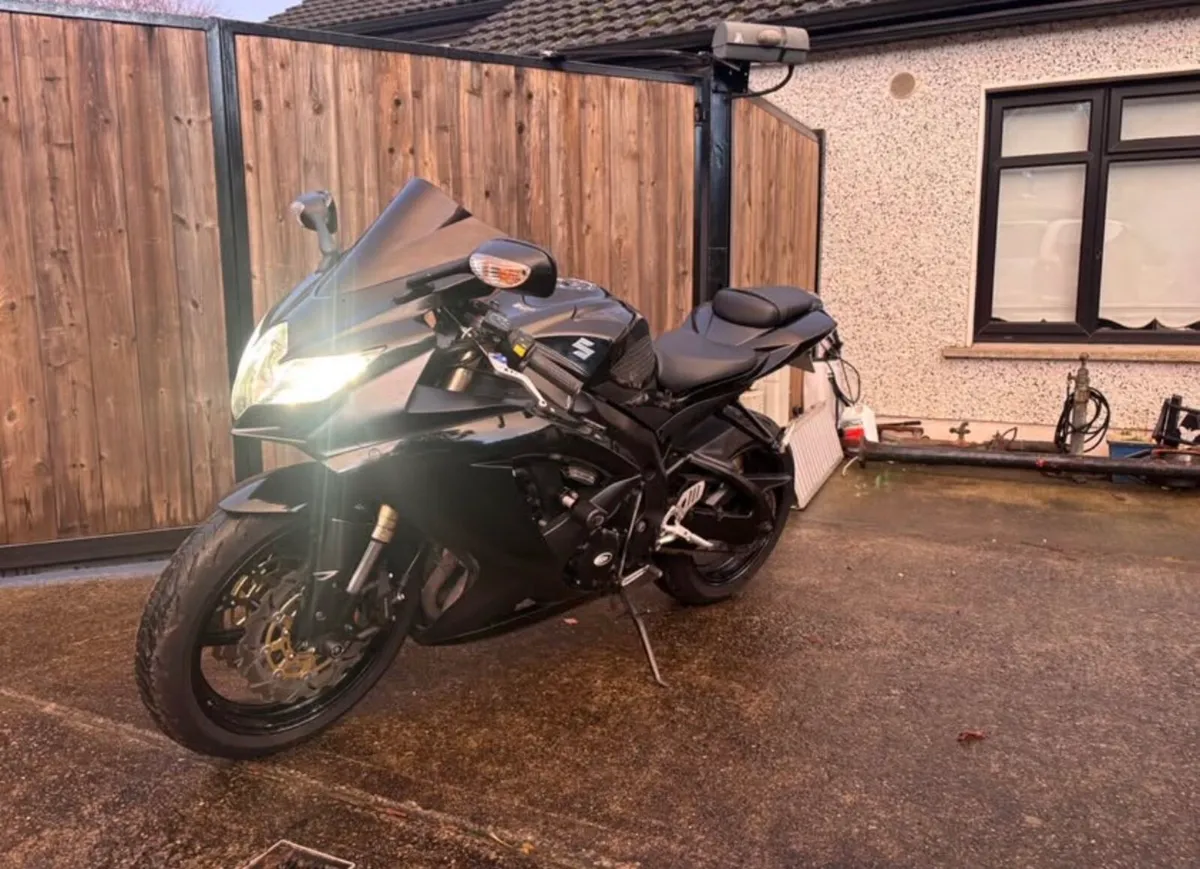 GSXR600 K9 - Image 2