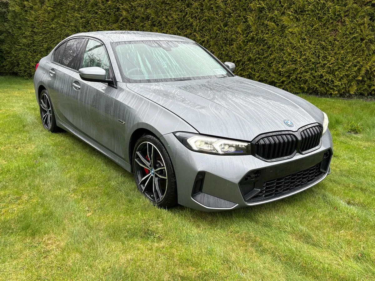 2023 BMW 330E Msport - Image 1