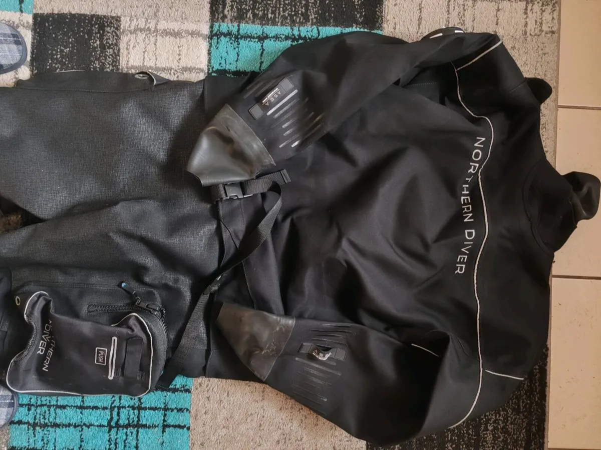 Diving Equipment - Image 2