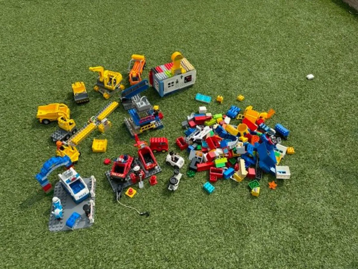 Lego Duplo Lot - Image 3
