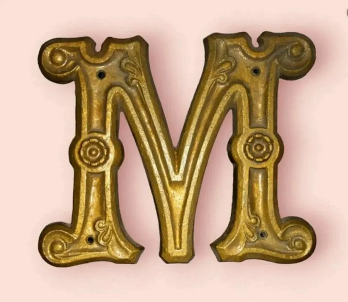 Large Vintage Cast Iron Letter 'M' - Image 4