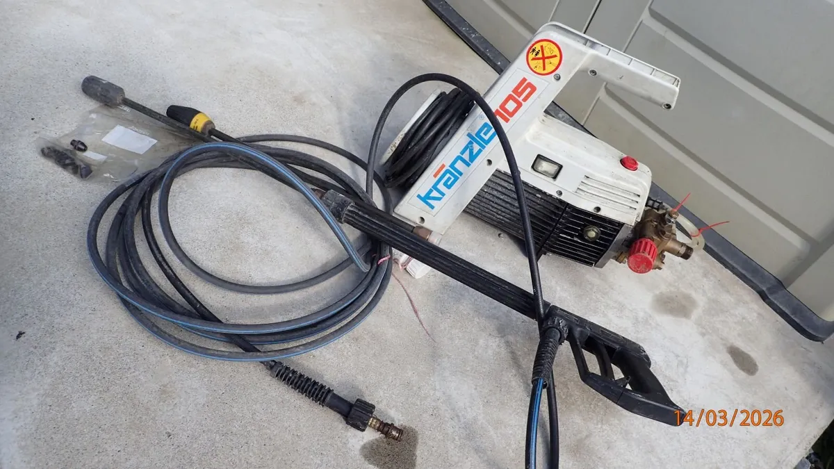 pressure wash - Image 3