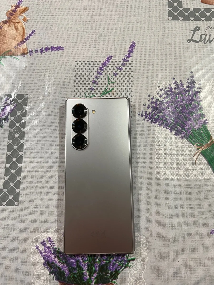 Samsung z fold 6 - Image 3