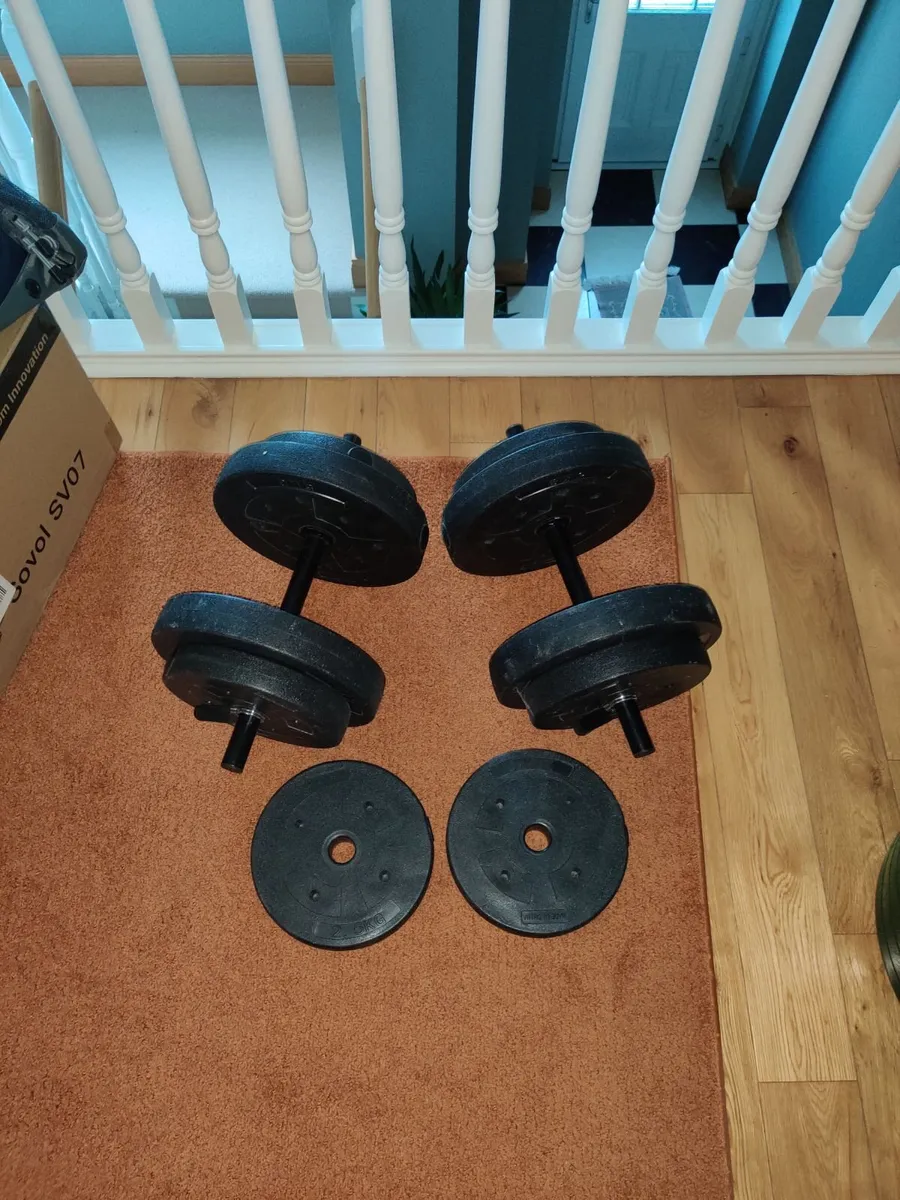 Weights and bench - Image 2