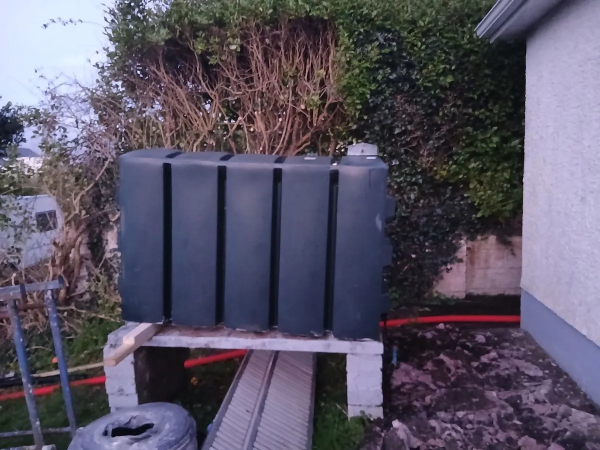 Oil burner and oil tank for sale - Image 3