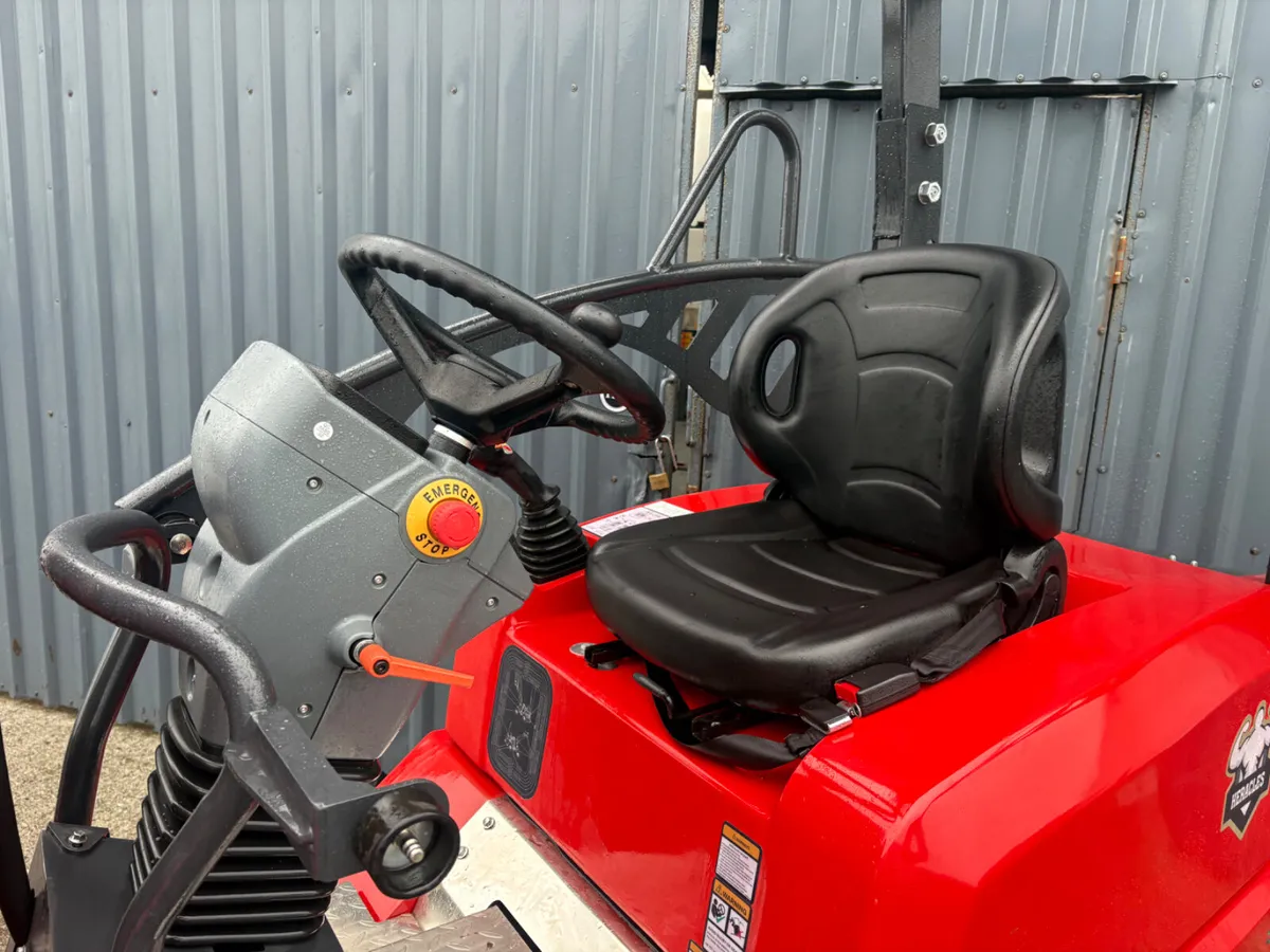 Heracles Yanmar H190 mini wheel loader - Image 4