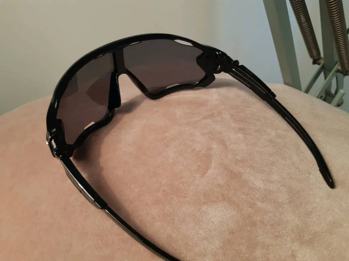 Cycling Glasses - Image 3