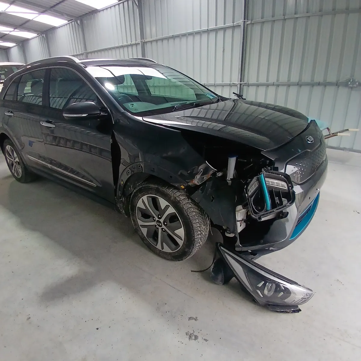 E niro 212 auto topspec no chassis or bags - Image 1