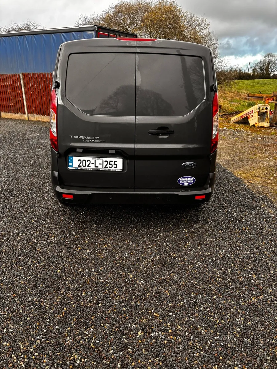 Ford Transit Connect - Image 4