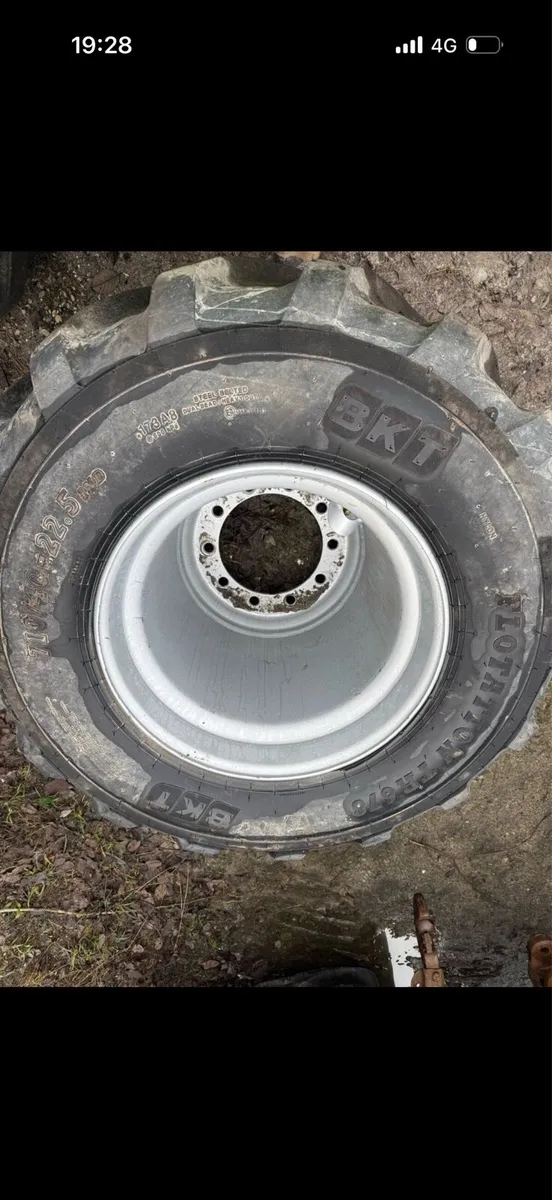 4 NEW BKT FLOTATION 710/40/22.5 10 STUD - Image 2