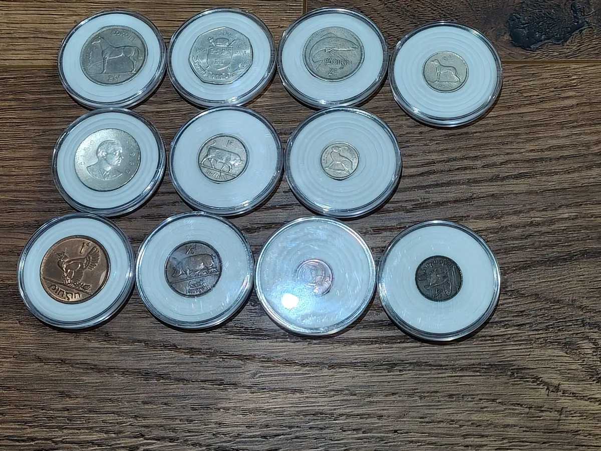 Irish Bank notes and coins - Image 2