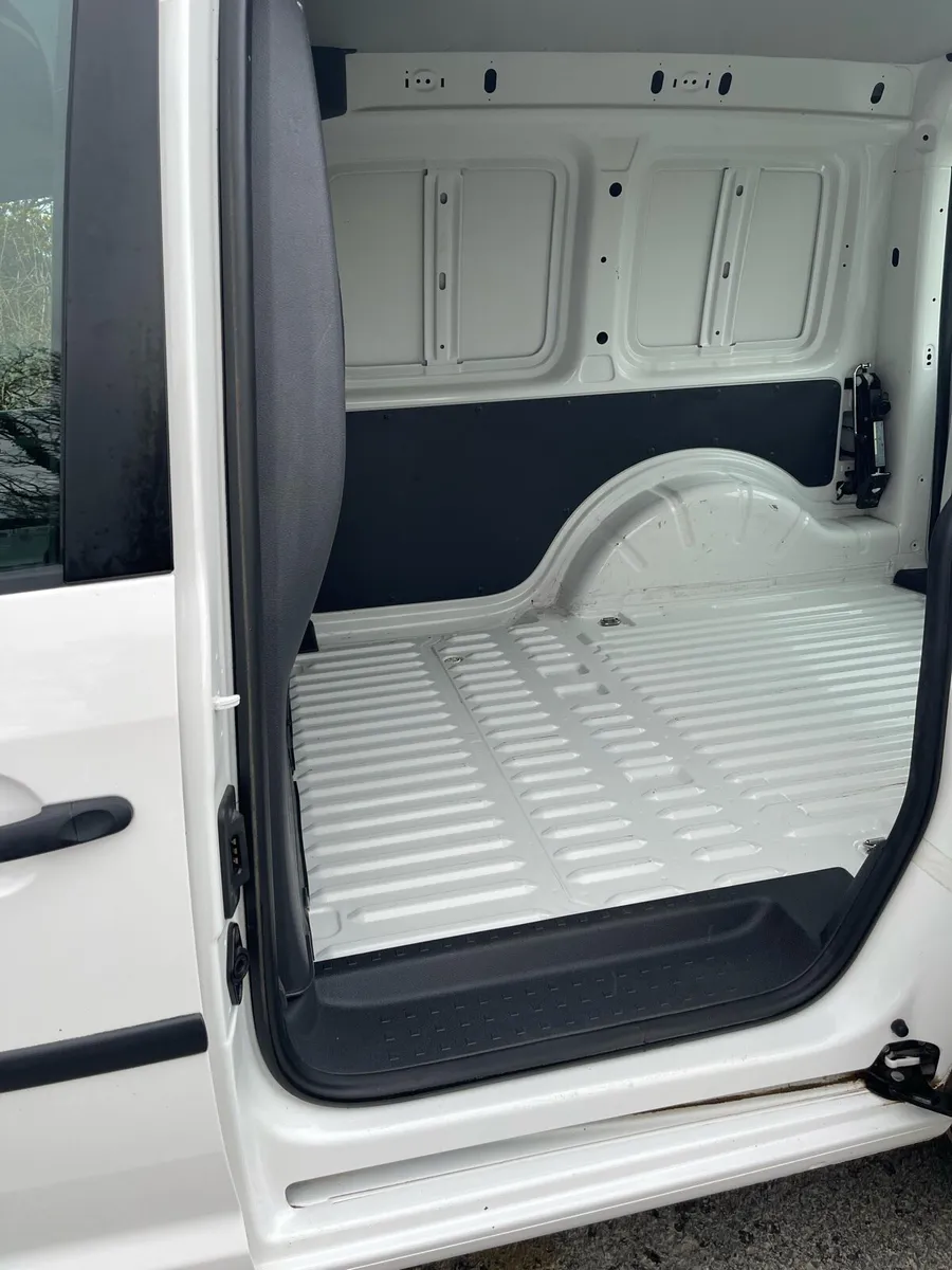 Volkswagen Caddy 1.6 Tdi - Image 4