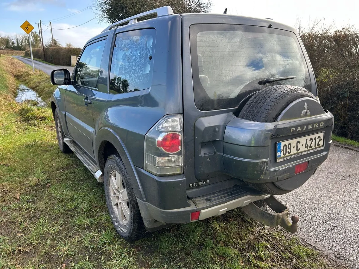 2009 SWB Mitsubishi Pajero - Image 4