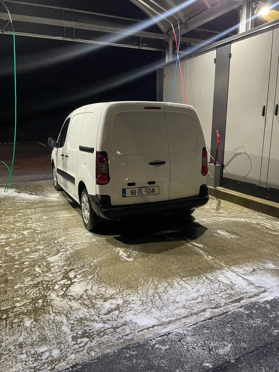 2018 Peugeot partner - Image 4