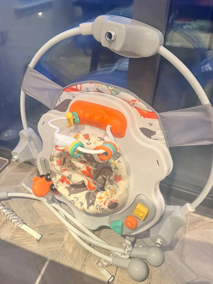 Baby bouncer jumperoo - Image 2