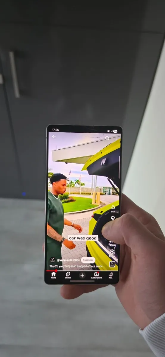 Samsung Galaxy S25 Ultra - Unlocked - 256GB - Image 3