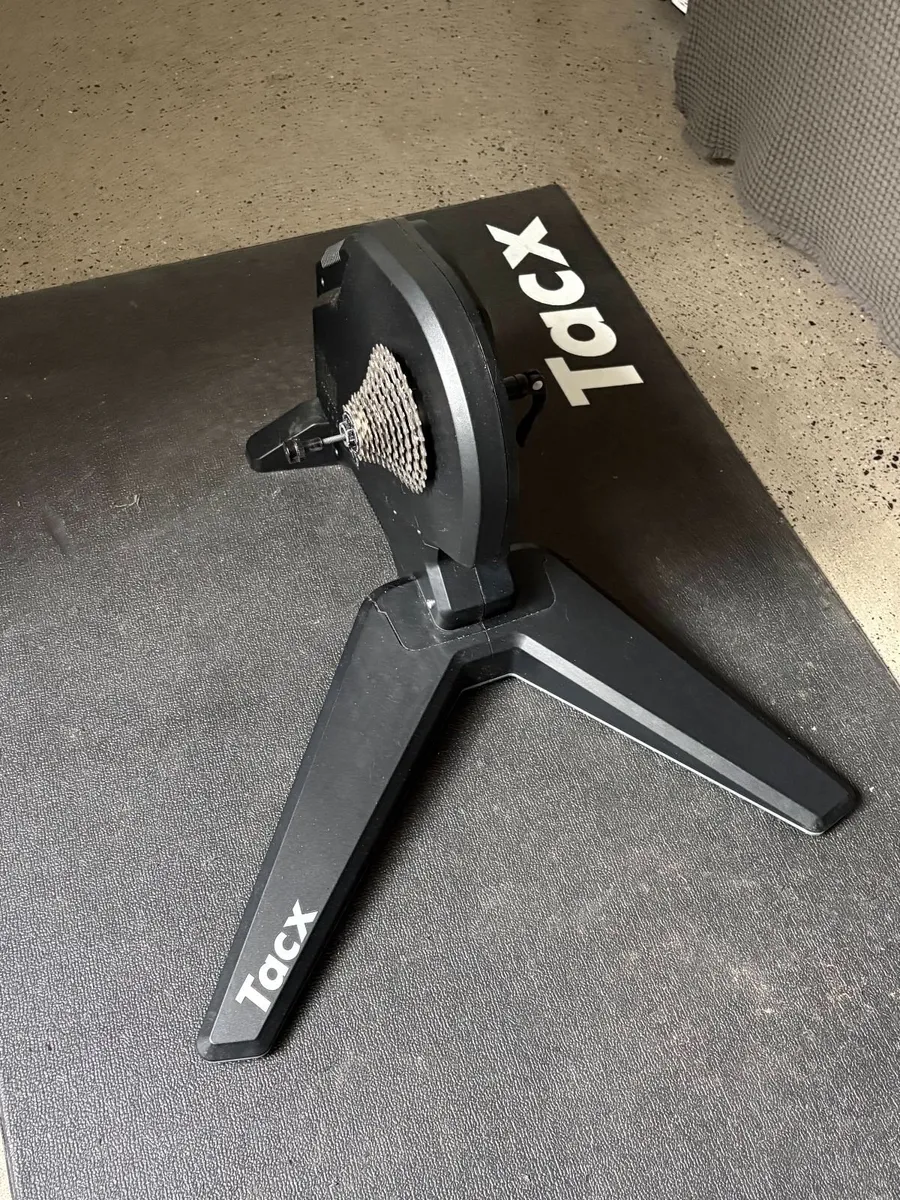 Tacx Flux S Smart Trainer + Trainer Mat - Image 1