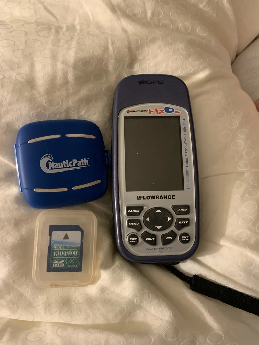 LOWRANCE GPS WAAS Receiver - Image 3