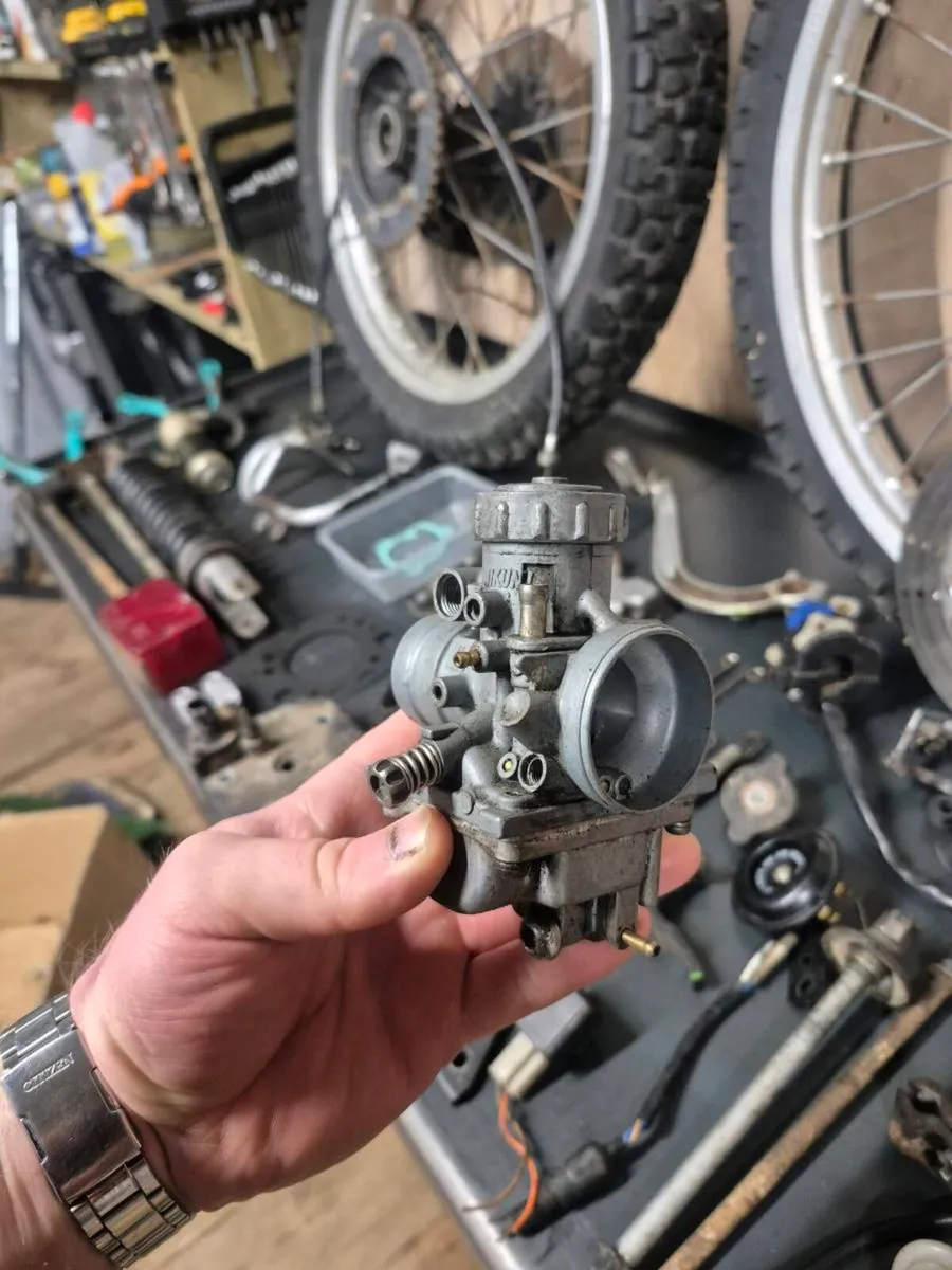 Kmx 125 bits - Image 2