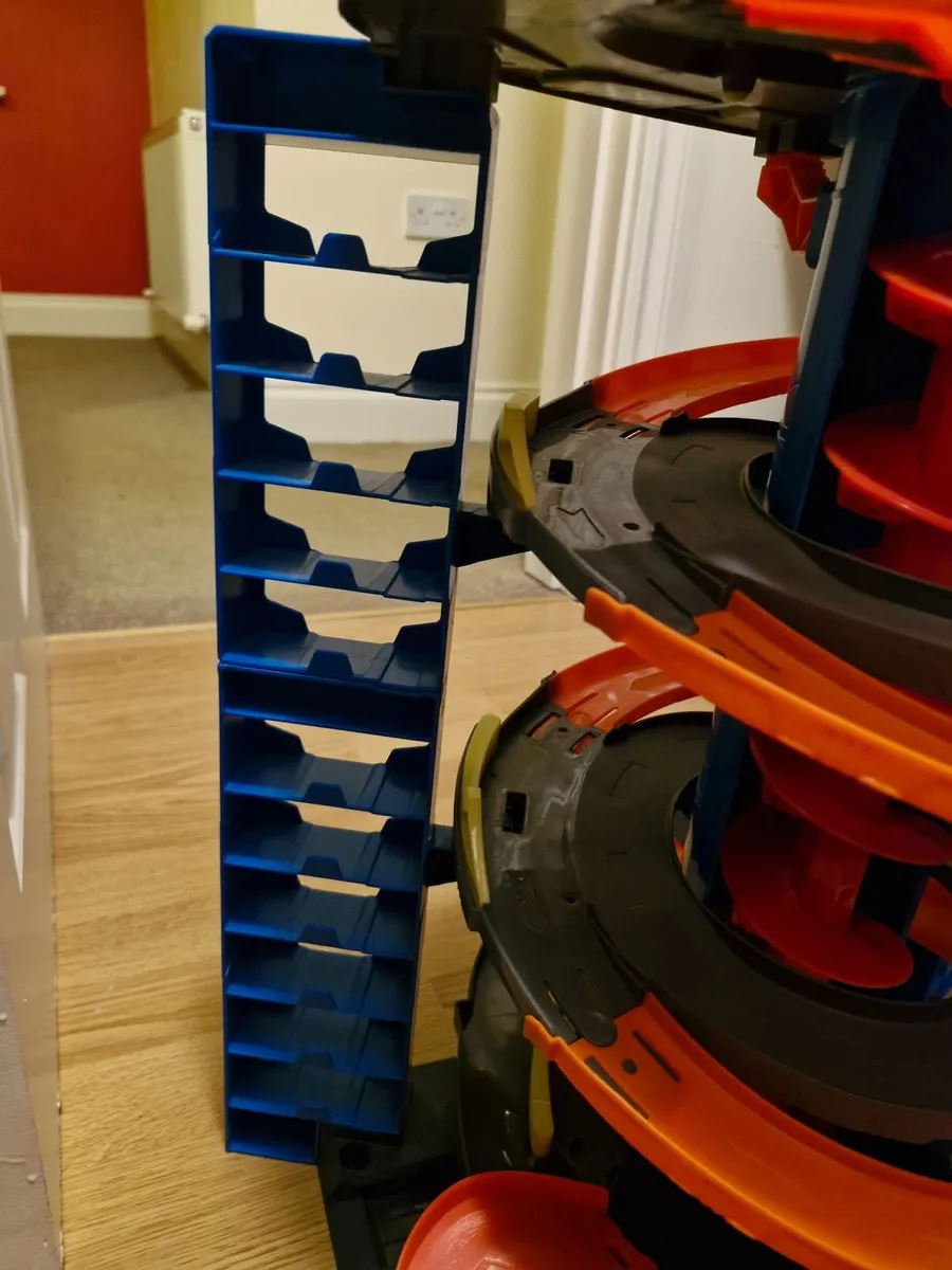 Hot Wheels Mega Garage - Image 2