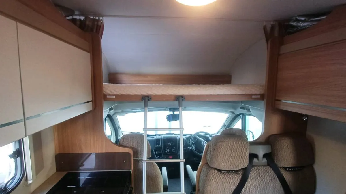 NI reg 2014 Swift Lifestyle 686 - Image 4