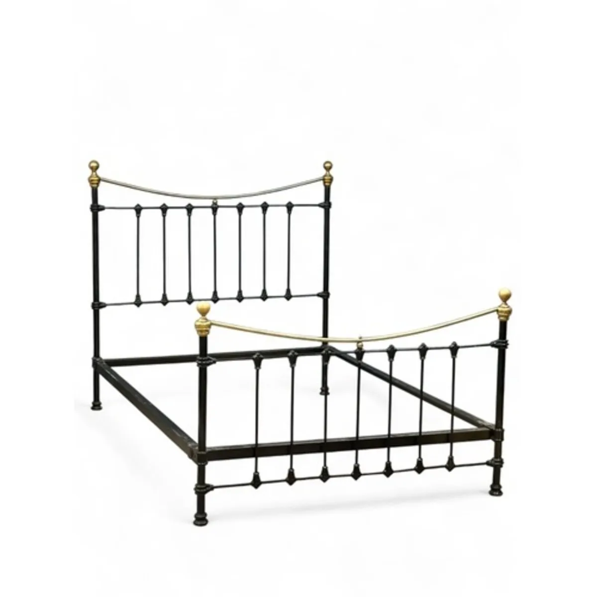 Seventh Heaven Cast Iron Double Bed - Image 1