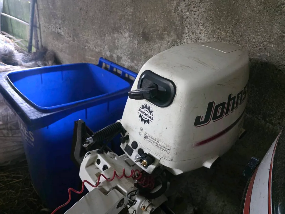 9.9 johnson outboard short shaft 4 stroke - Image 1