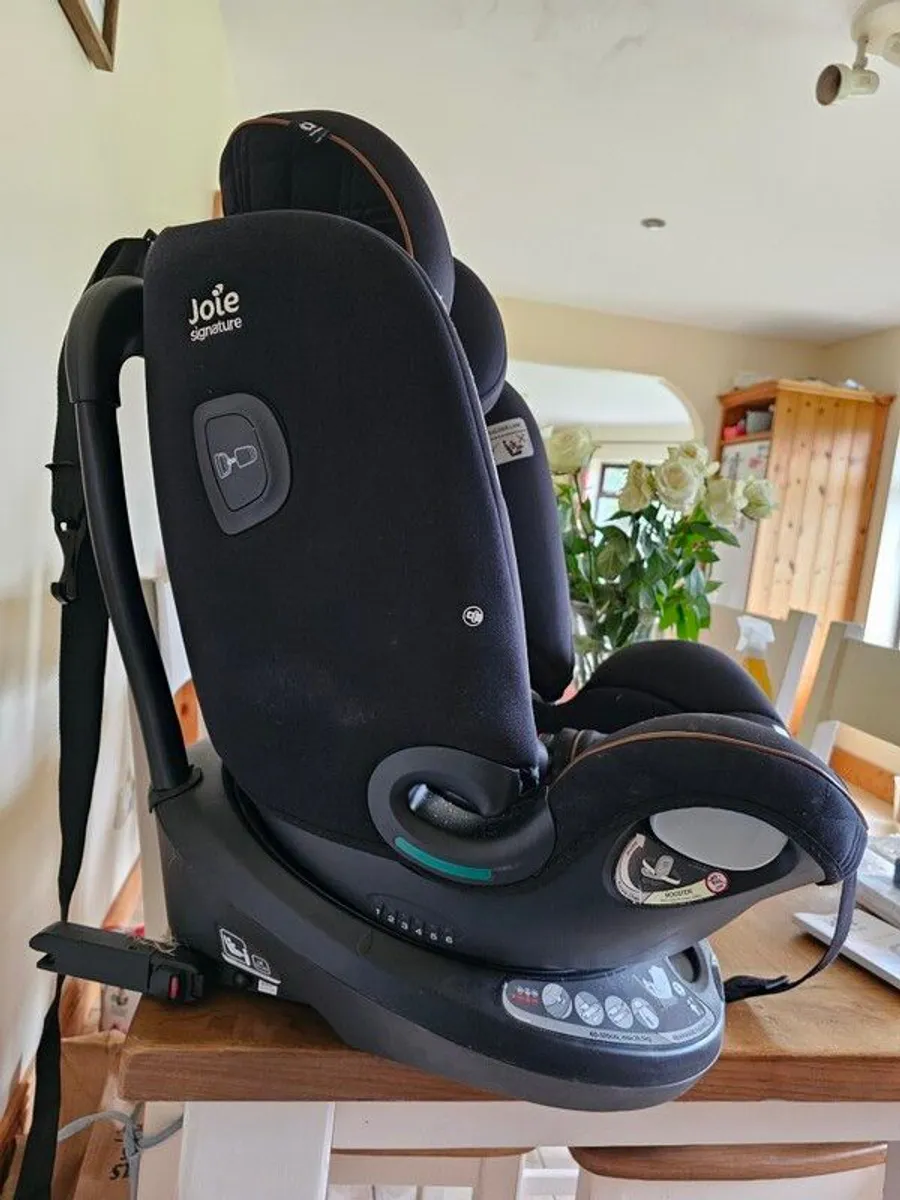 Joie i-spin car seat - Image 3