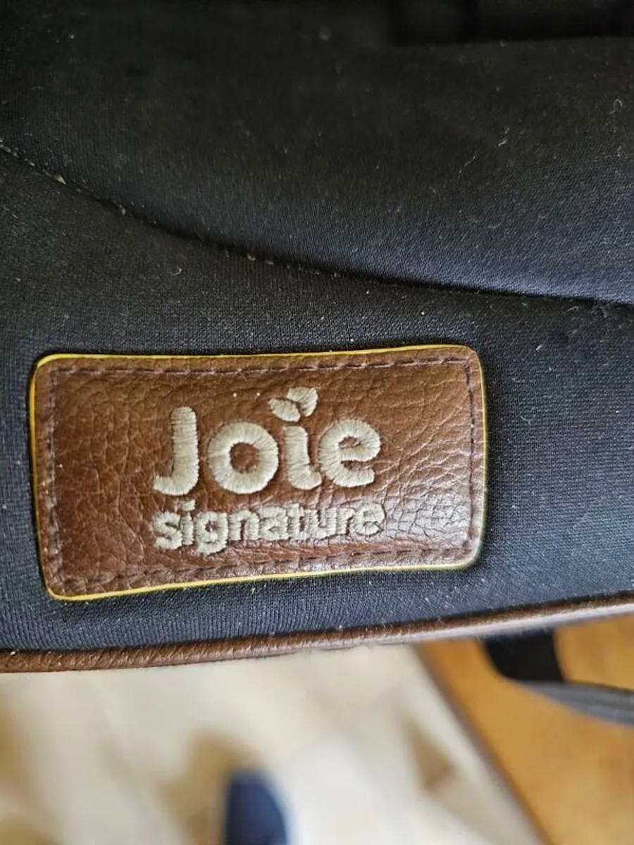 Joie i-spin car seat - Image 4